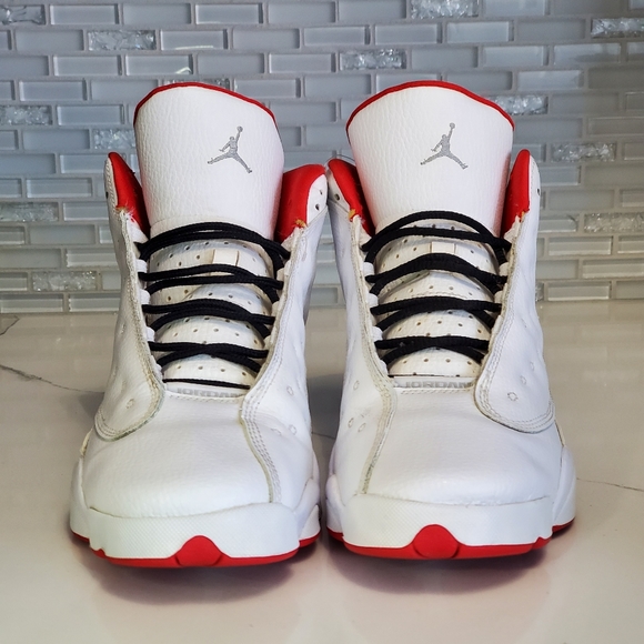 Air Jordan 13 Retro History of Flight - Picture 3 of 11